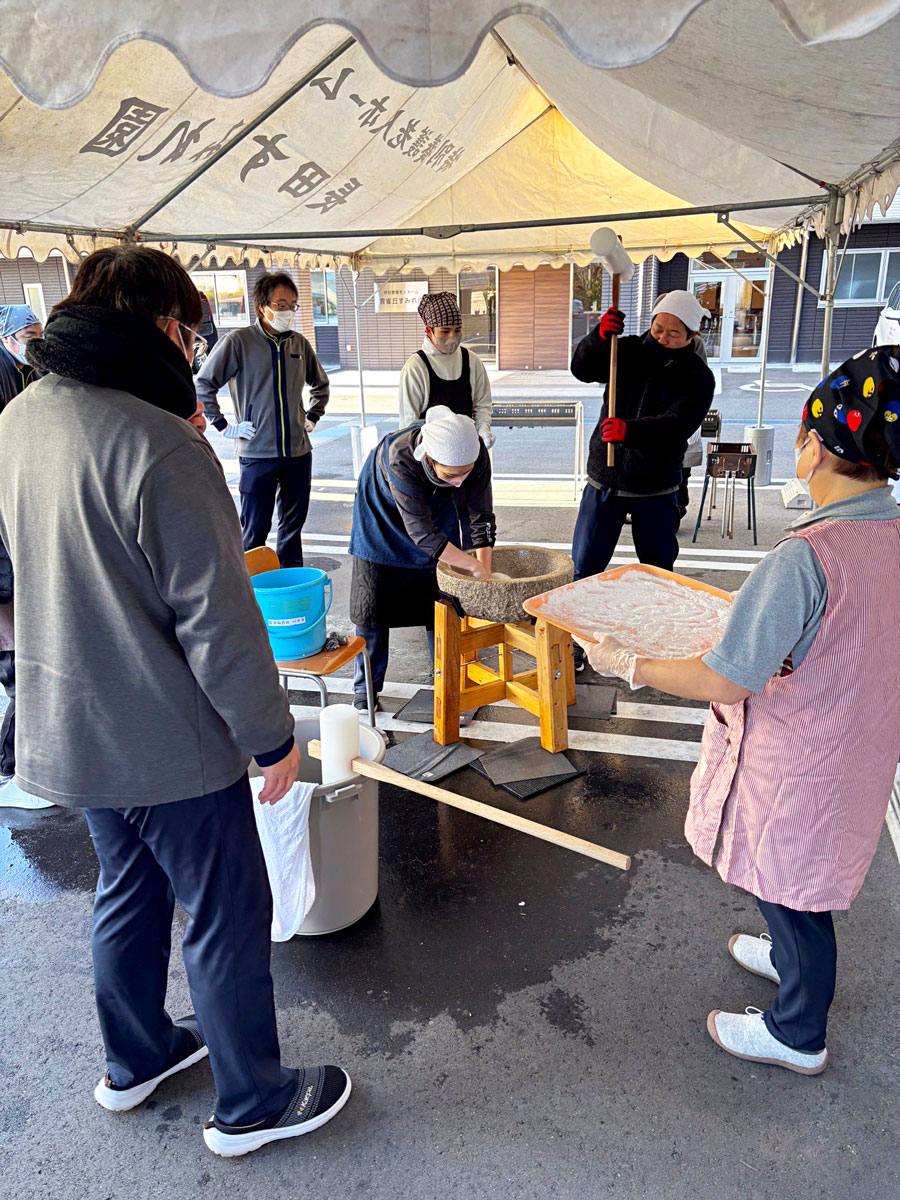餅つき